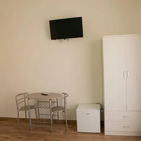 Frühstückspension Pietre Preziose 4*